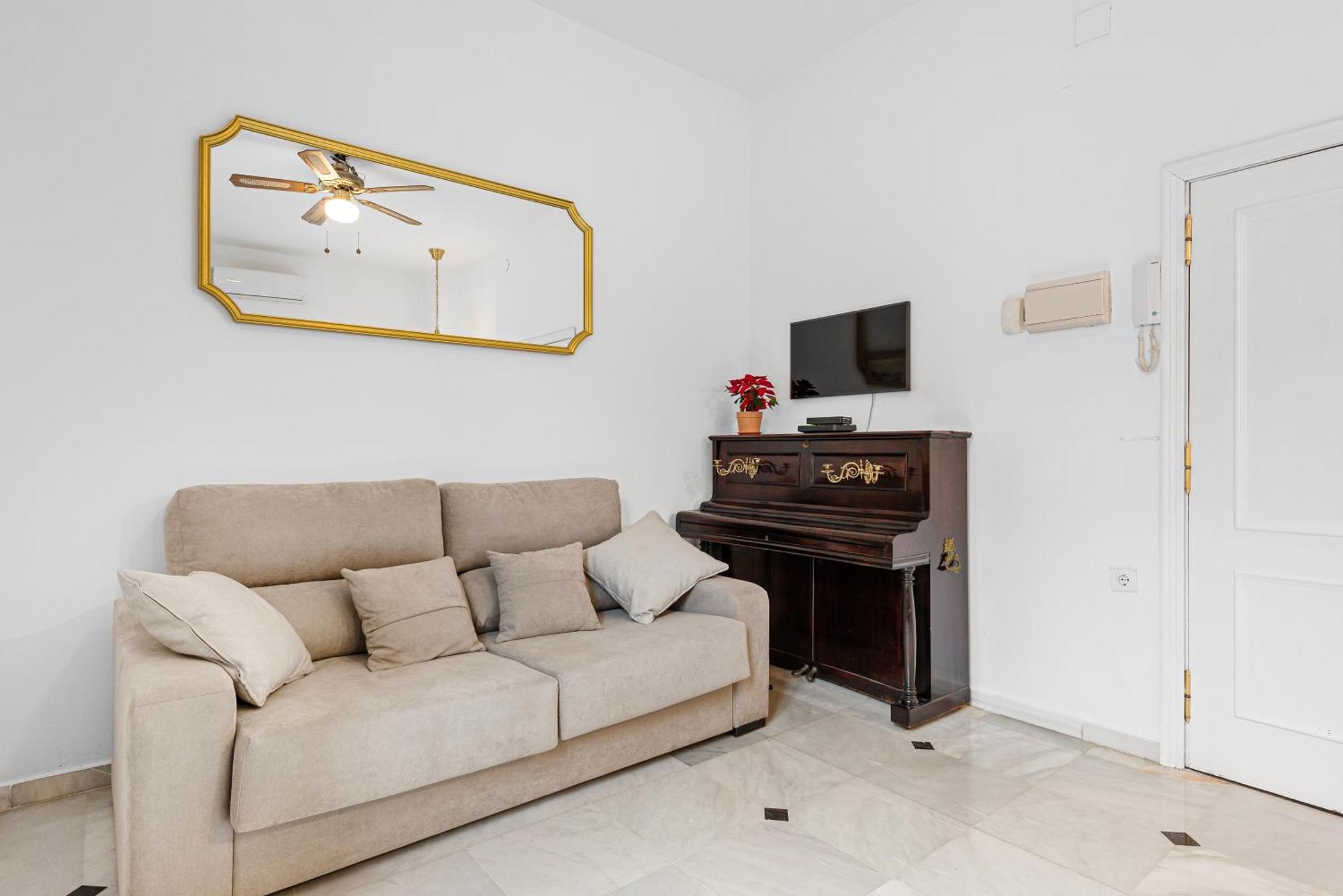 Trinidad Grund Centro Apartment Malaga Bagian luar foto