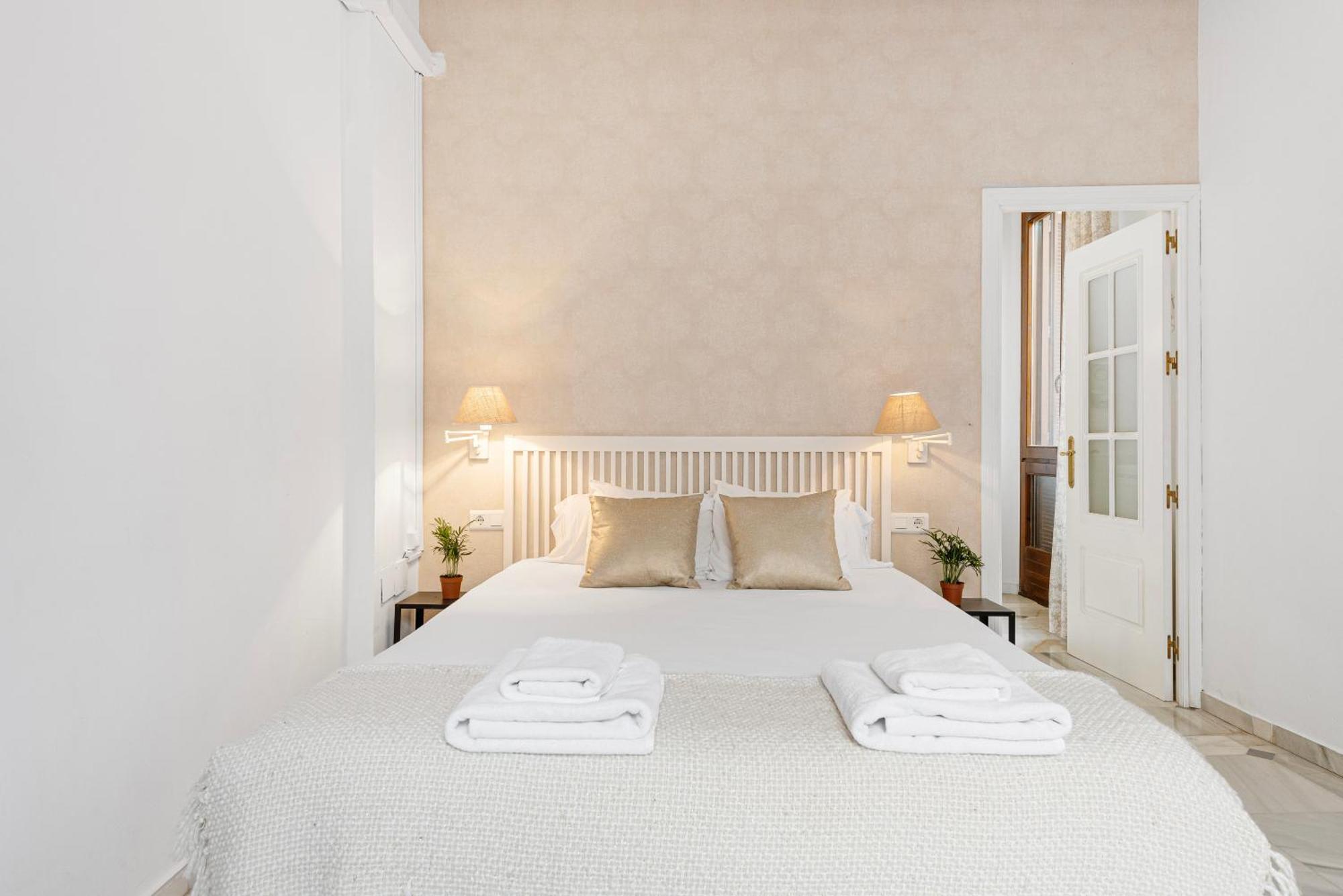 Trinidad Grund Centro Apartment Malaga Bagian luar foto
